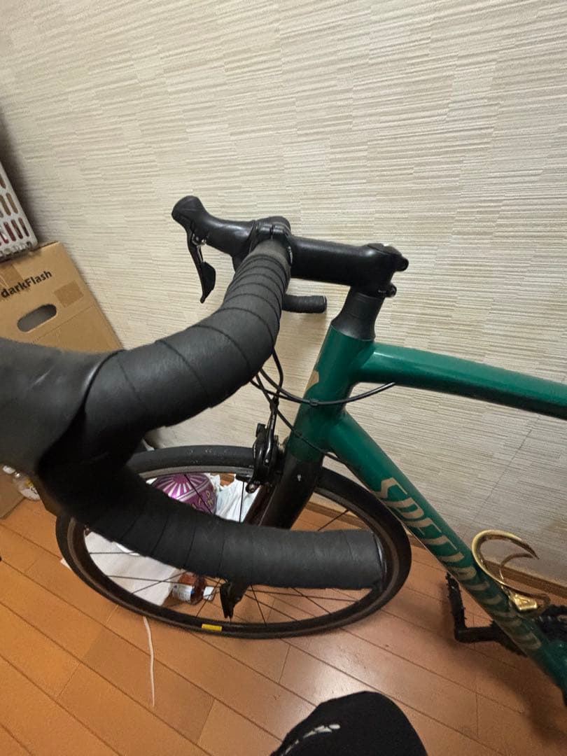 specialized 緑ロードバイク富山〜 発送やり方教えてくれたらできます。
