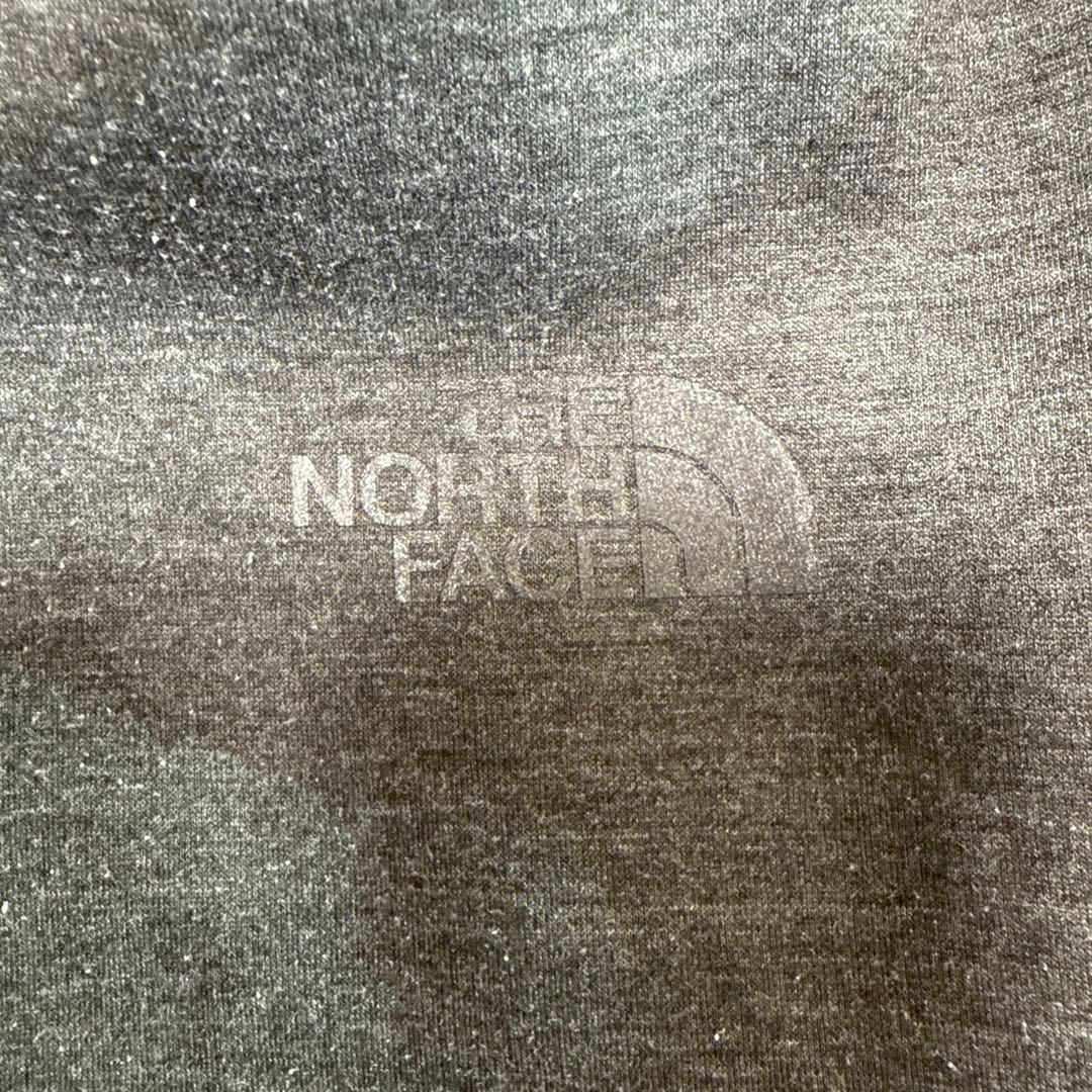 値下げ中！THE NORTH FACE リバーシブルエアフーディ