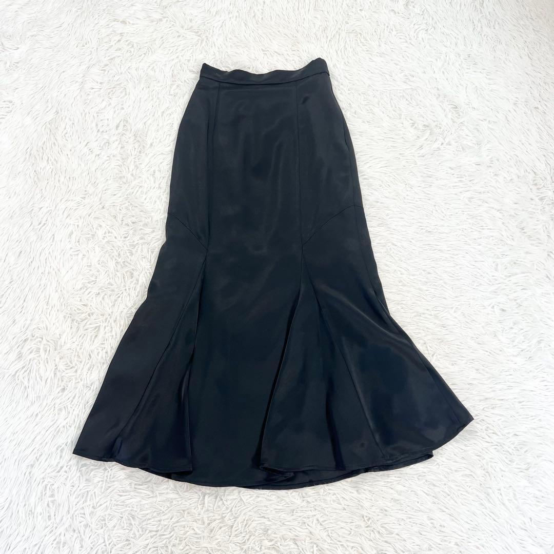 美品♡anuans サテンロングスカート　マーメイド　ウエスト後ゴム　黒　XS