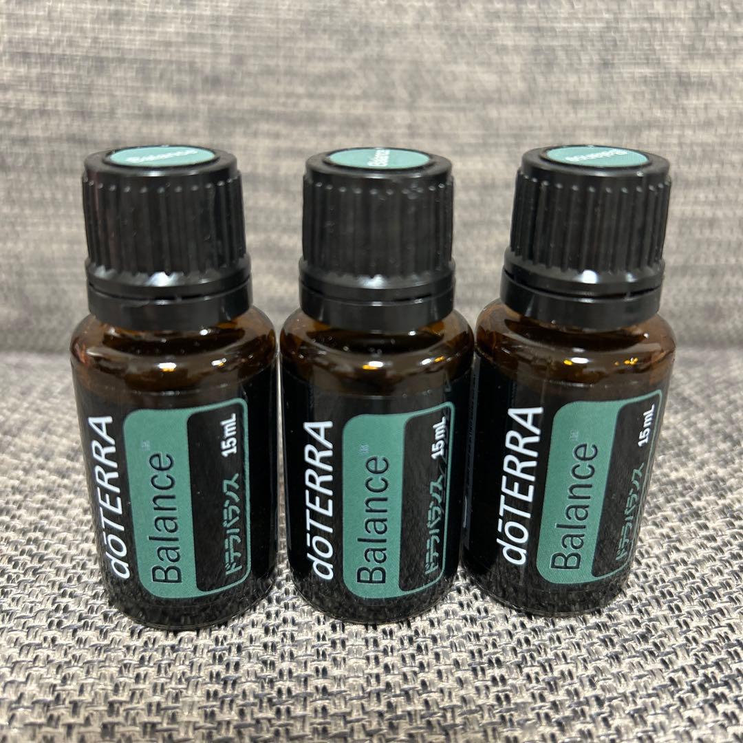 doTERRA Balance エッセンシャルオイル 15ml 3本　ドテラ