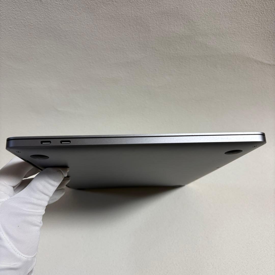 MacBook Pro 13インチ 2019 Corei5/8GB/SSD256