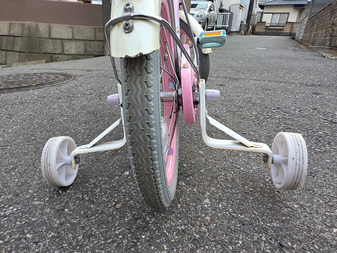 プリンセス　自転車　16インチ　ゆめラブ　補助輪付き