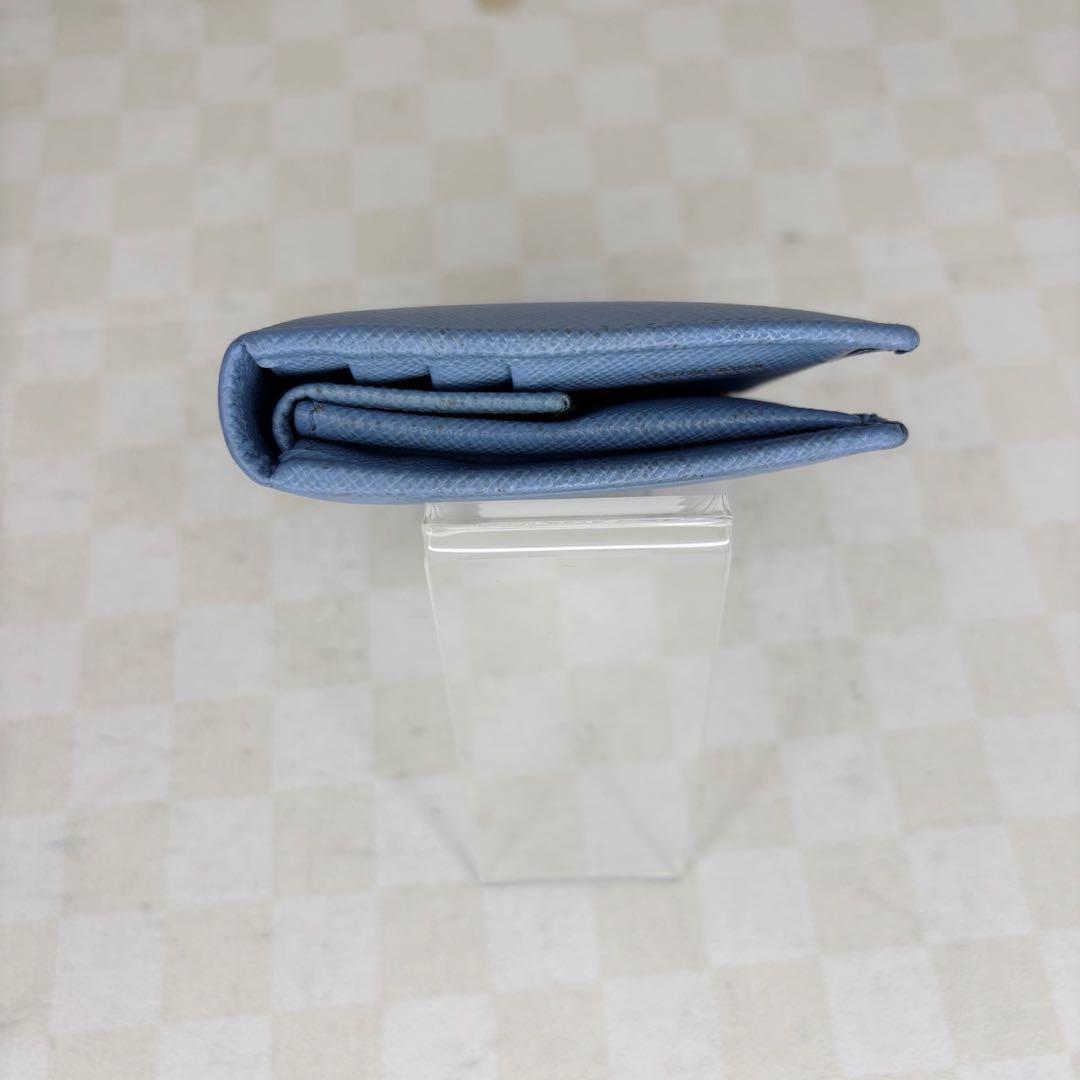 美品　PRADA プラダ　財布　二つ折り　M05