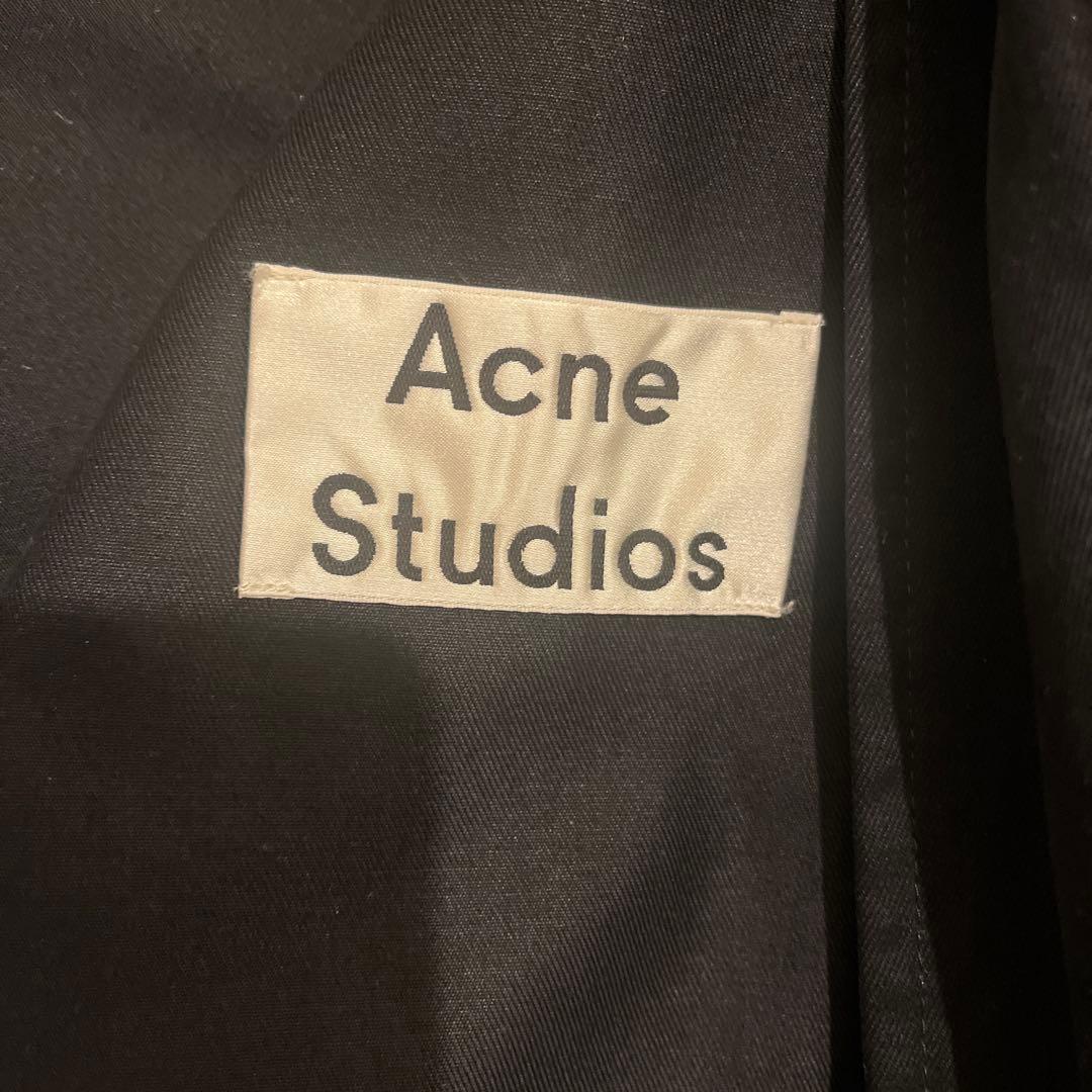 T様　　　　　　　　　　　　　ACNE アクネストゥディオズ　モッズコート 44