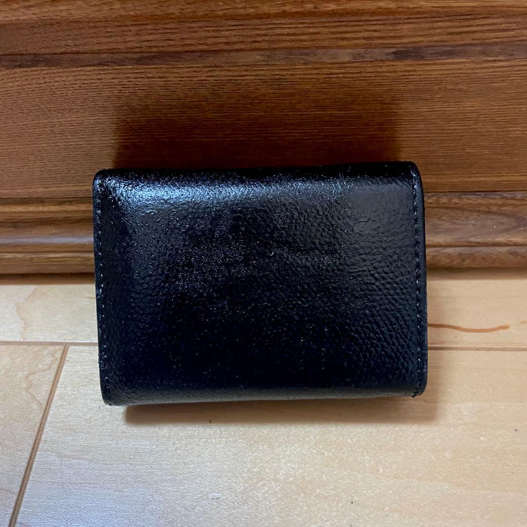 フェンディ 三つ折りミニ財布