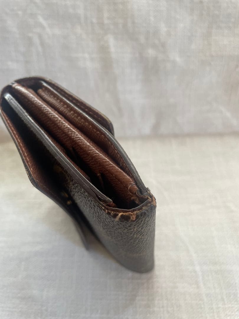【正規品】ルイ・ヴィトン モノグラム 二つ折り財布