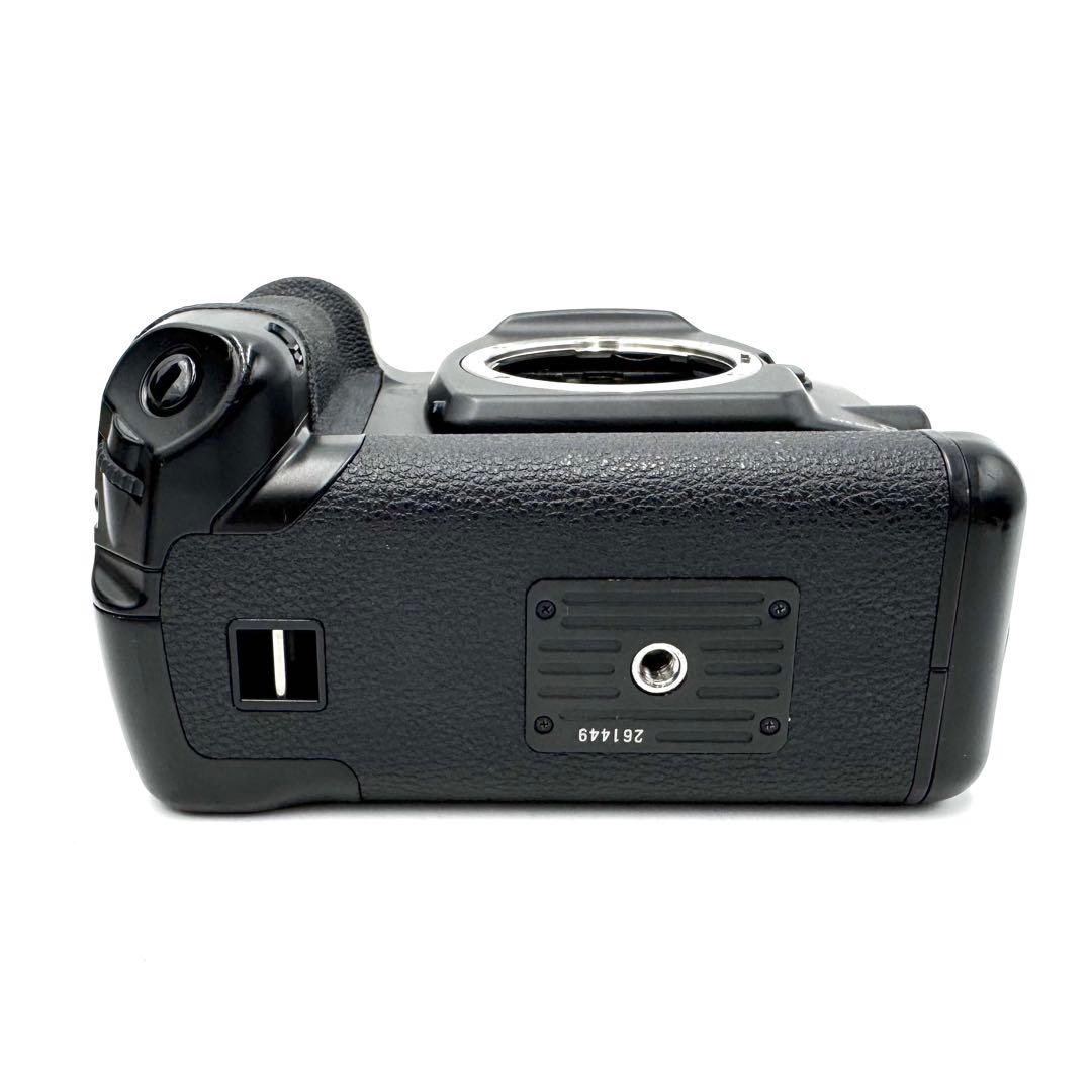 動作良好 Canon キャノン EOS 3 ボディ 一眼レフ フィルムカメラ