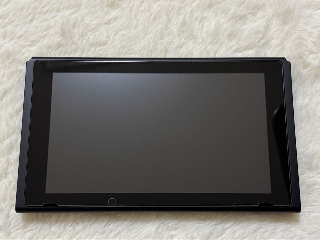 Nintendo Switch 本体　2017年製　中古 ネオンレッド・ブルー