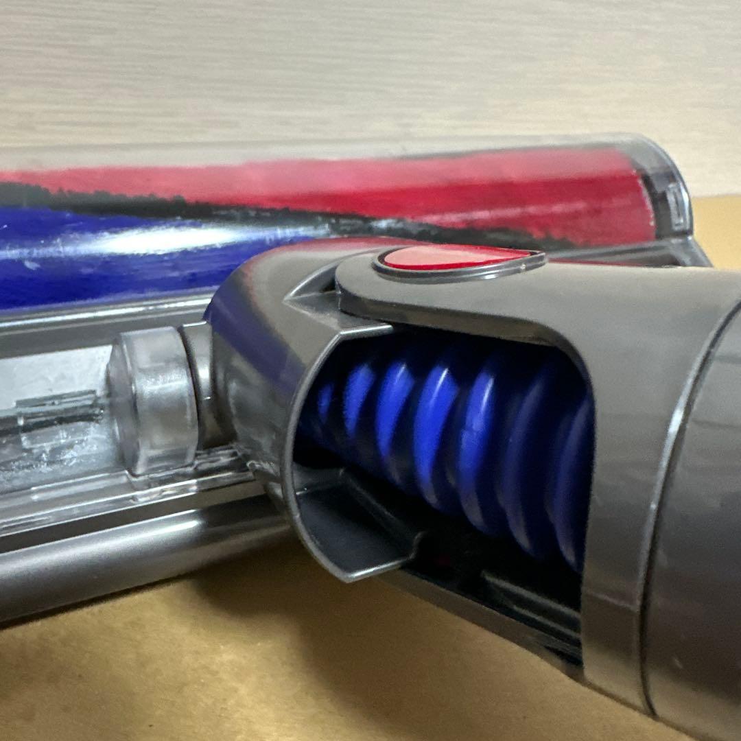 純正品　ダイソンヘッド dysonv8 ソフトローラークリーンヘッド