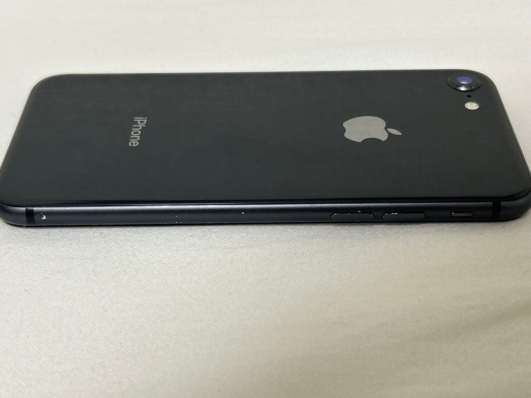【画ヒビ】iPhone 8 本体　64GB スペースグレイ　ジャンク