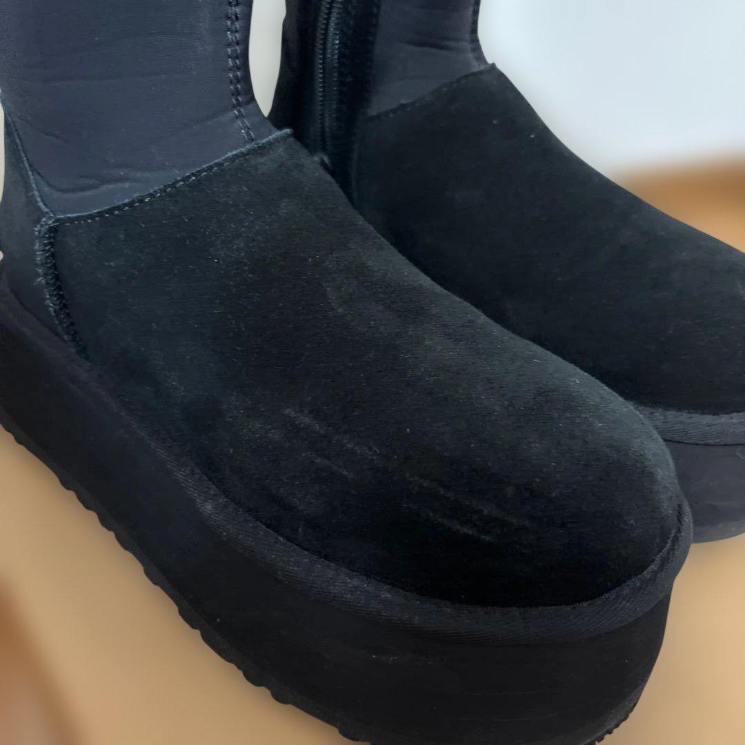 美品　UGG W CLASSIC DIPPER ブーツ