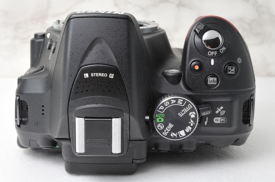 Nikon D5300⭐️ダブルレンズ Wi-Fi スマホ転送 高画質