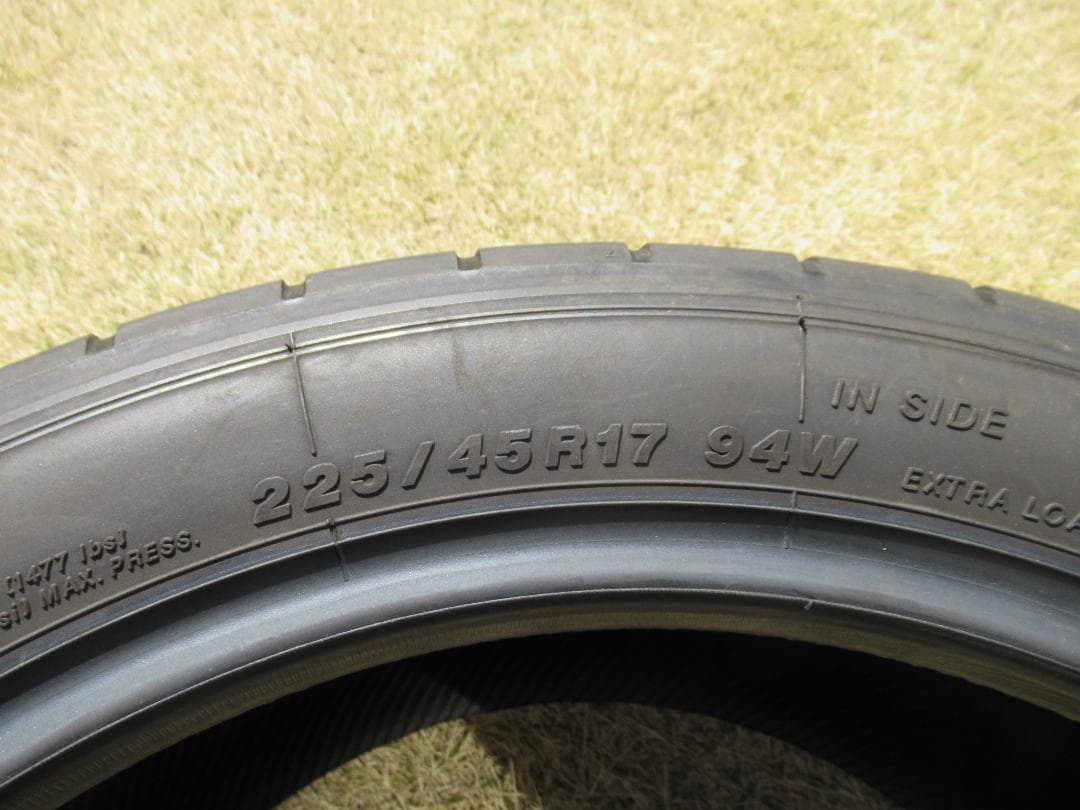 ☆送料無料 室内保管☆A052 225/45 R17インチ☆