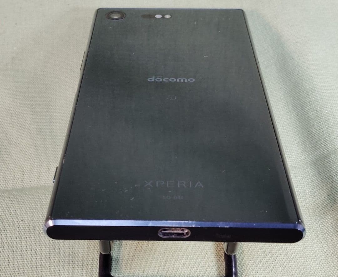 ドコモ SONY Xperia XZ Premium SO-04J フルセグ
