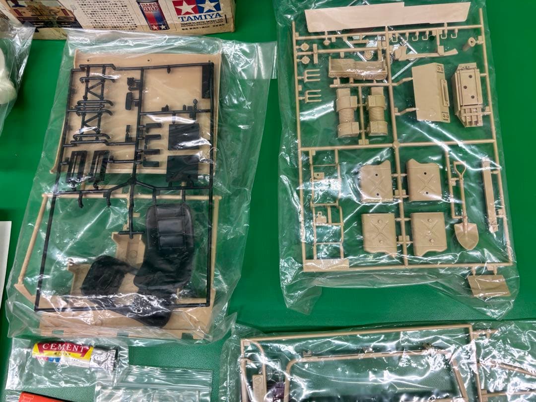 タミヤ　1/12 RCランボルギーニチータースペアボディセット　訳あり