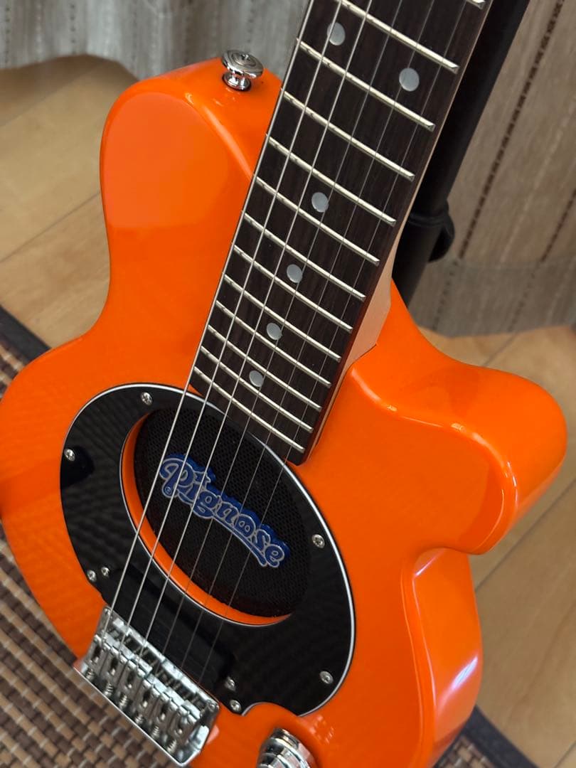 Pignose PGG-200 オレンジ アンプ内蔵ミニエレキギター
