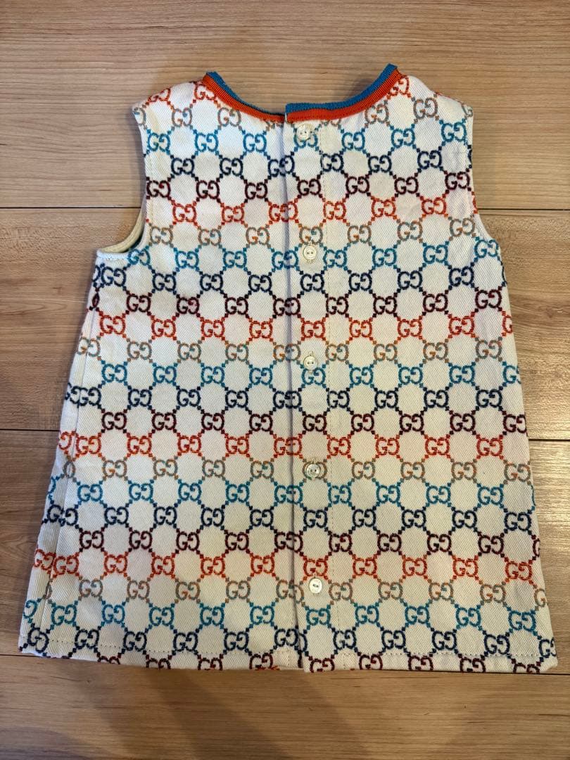 GUCCI ノースリーブトップス