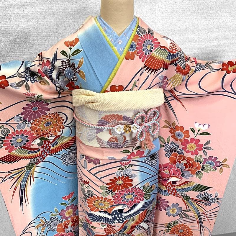 506z8〇紅型振袖 鳥 牡丹 菊 ピンク 水色〇成人式 結婚式 十三参り
