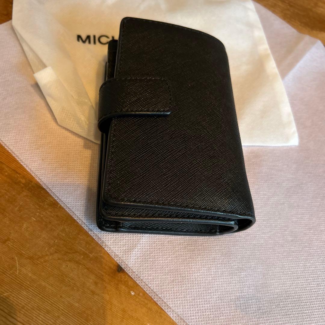 MICHAEL KORS ブラック 二つ折り財布 美品