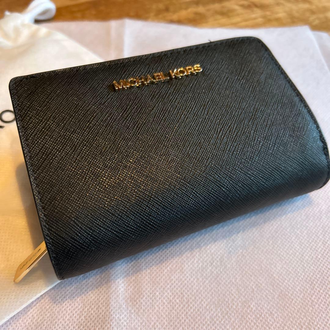 MICHAEL KORS ブラック 二つ折り財布 美品