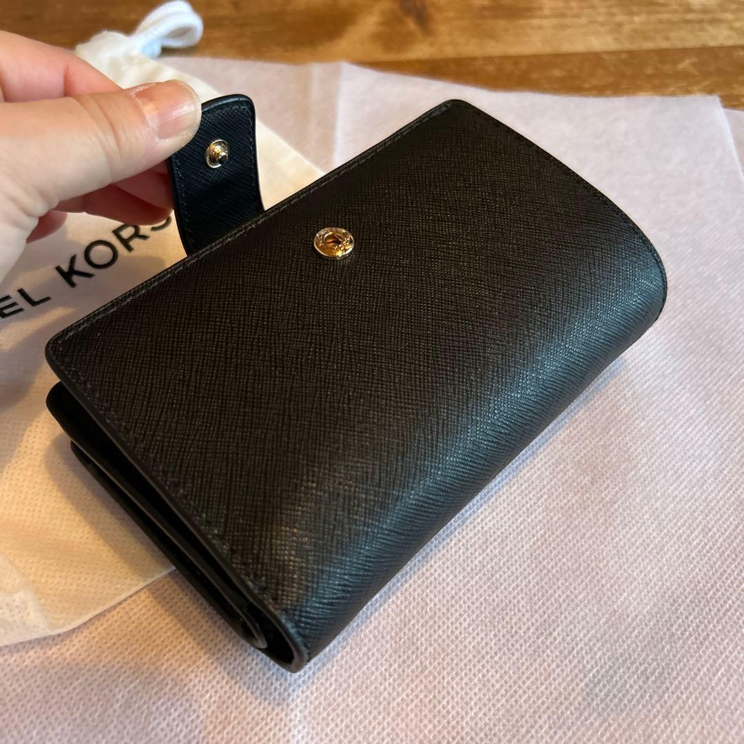 MICHAEL KORS ブラック 二つ折り財布 美品
