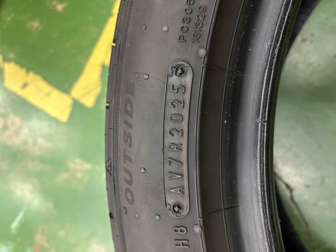 225/45R17 ダンロップ　SPORT MAXX LUX4本タイヤのみ