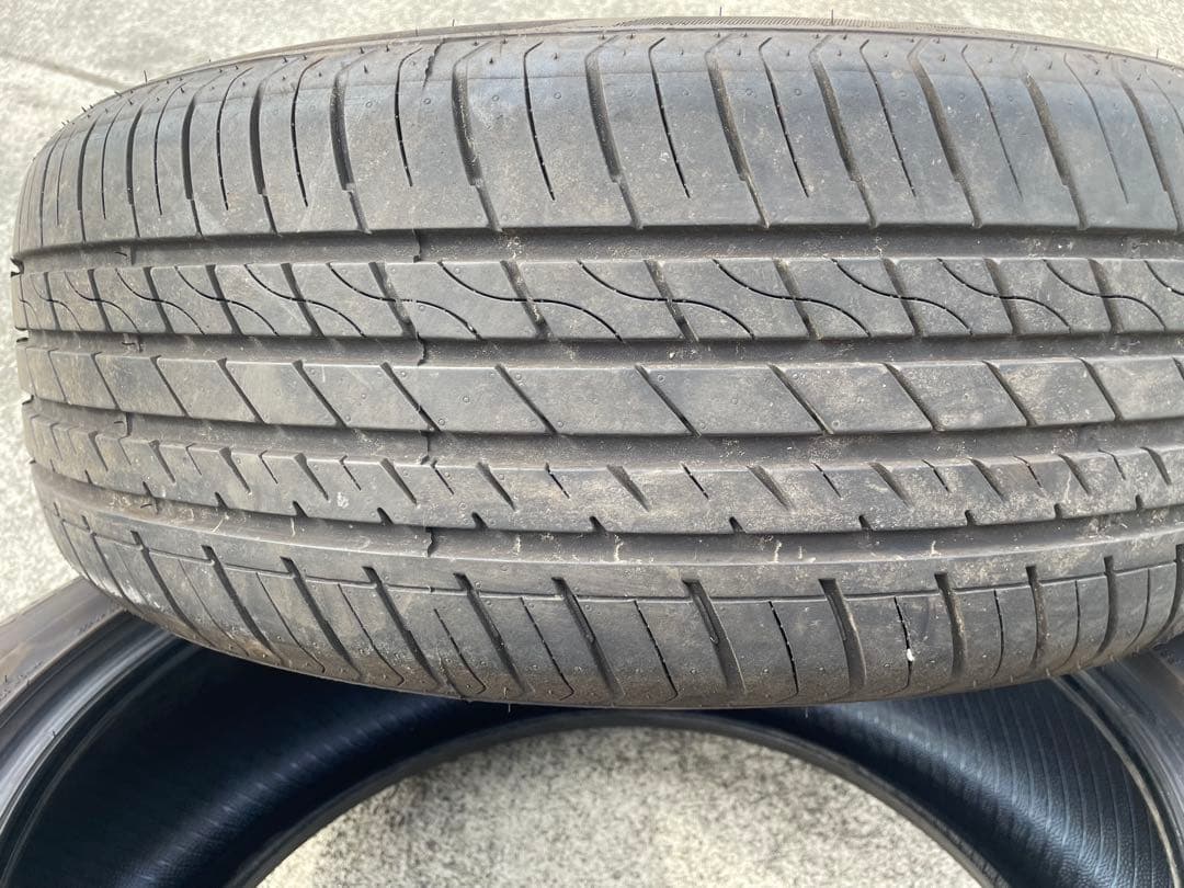 ノーマルタイヤ 19インチ 225/55R19 グリンランダー るる様