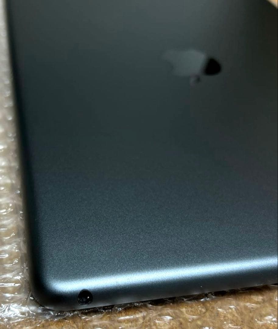 Apple iPad8 第8世代 32GB (10) 93%