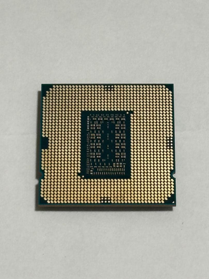 インテル Intel i7-11700　i7 第11世代 LGA1200