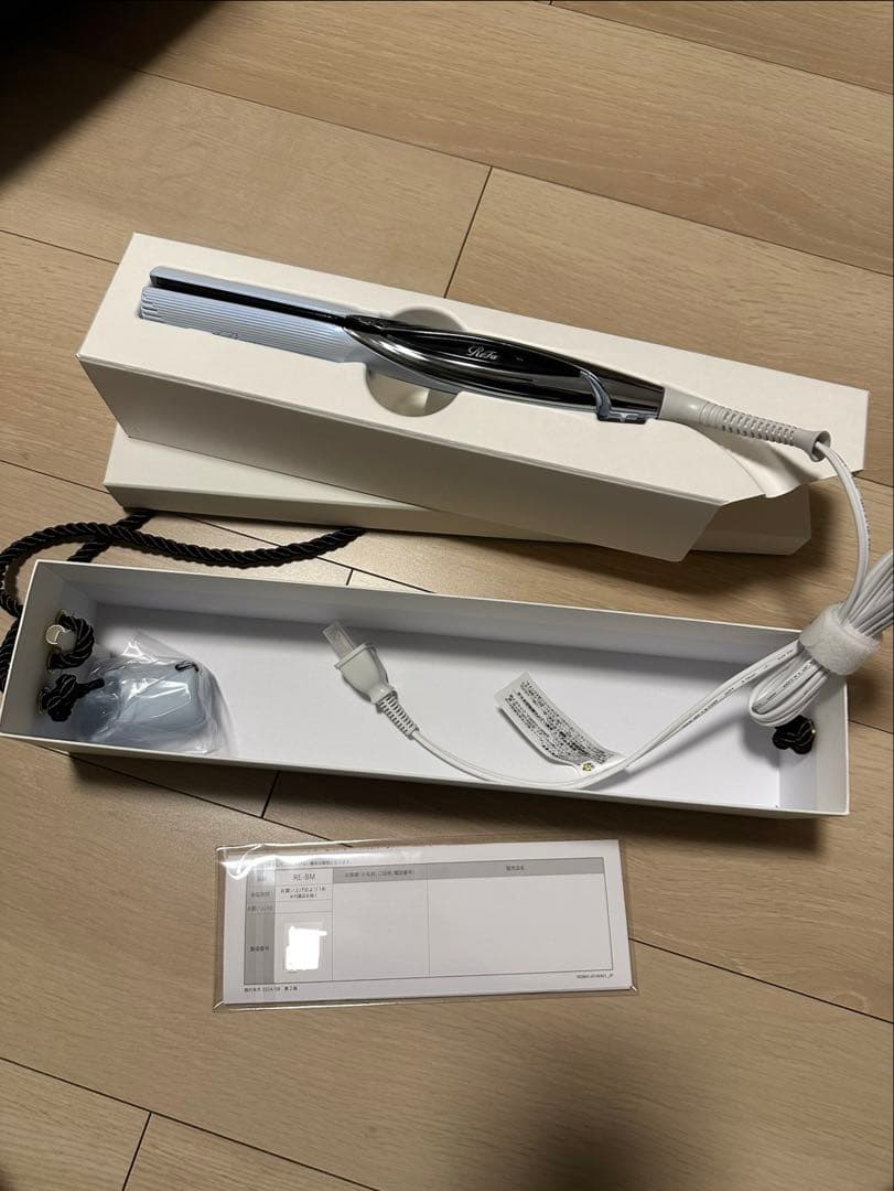 新品！ReFa ストレートヘアアイロン (ホワイト)