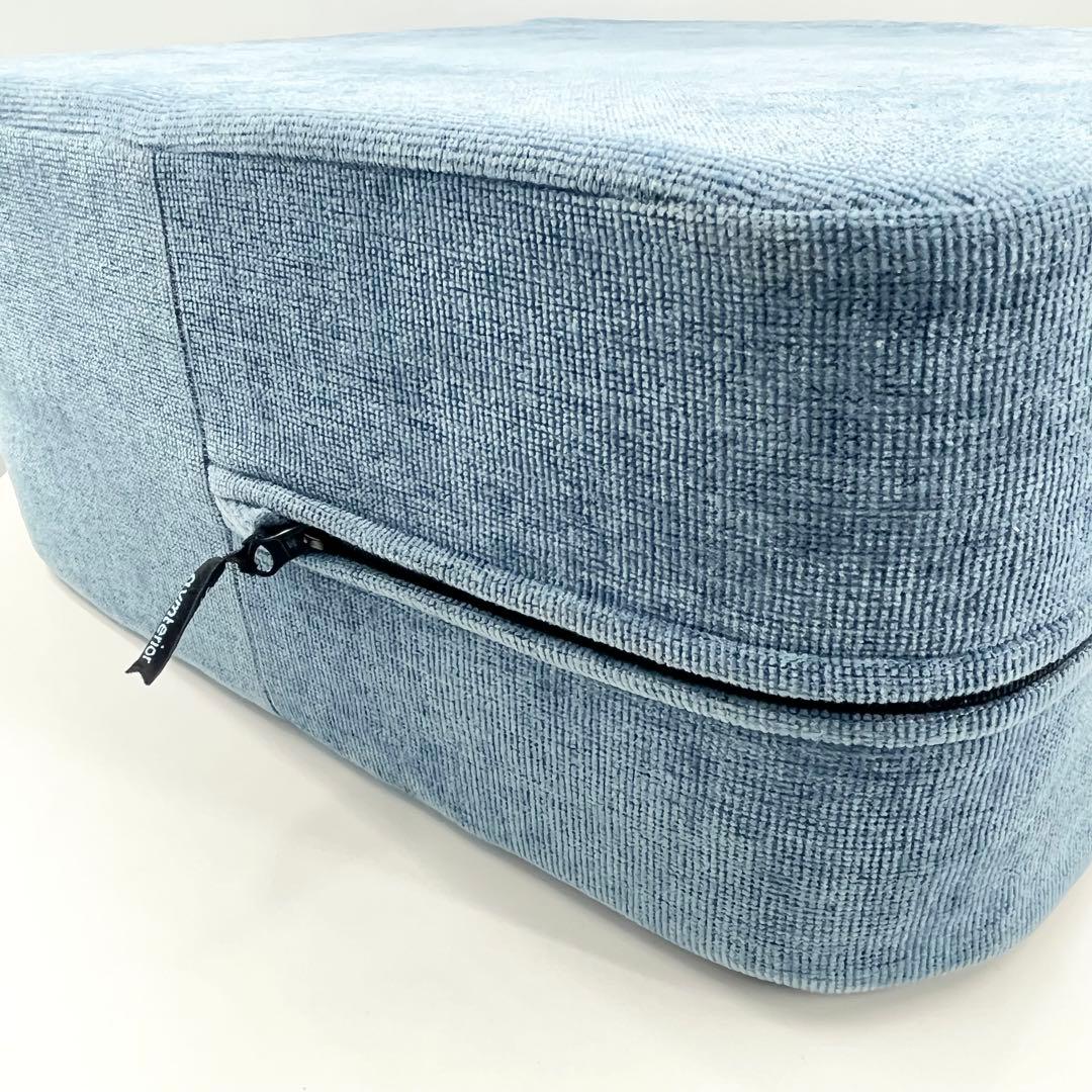 美品 Gymterior ジムテリア シェイプキューブ クッション