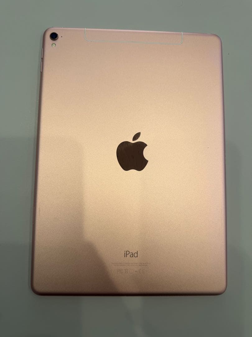 iPad Pro 9.7インチ　32GB