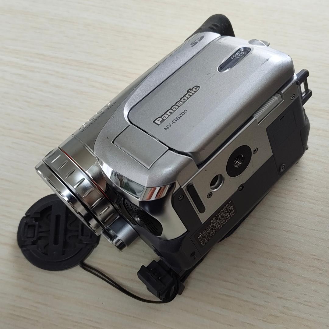 Panasonic NV-GS200 MiniDVビデオカメラ ダビングに