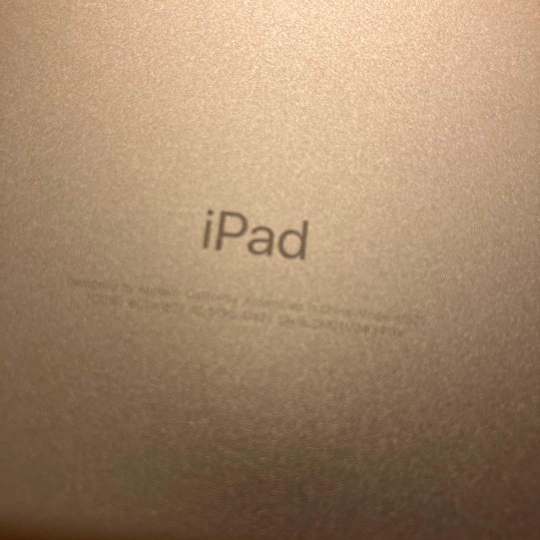 Apple iPad 32GB 第5世代 A1822 スペースグレー