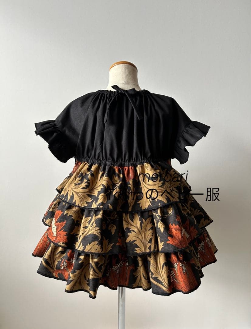 ハンドメイド　モリス　フレンチ袖ティアードフリルリボンワンピース