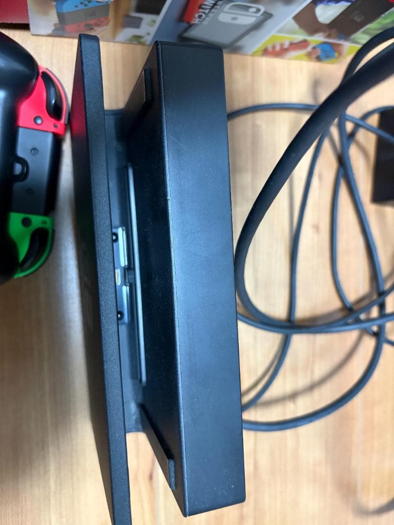 任天堂Switch本体＋人気Joy-Con4本＋ワイヤレスコン2台豪華フルセット