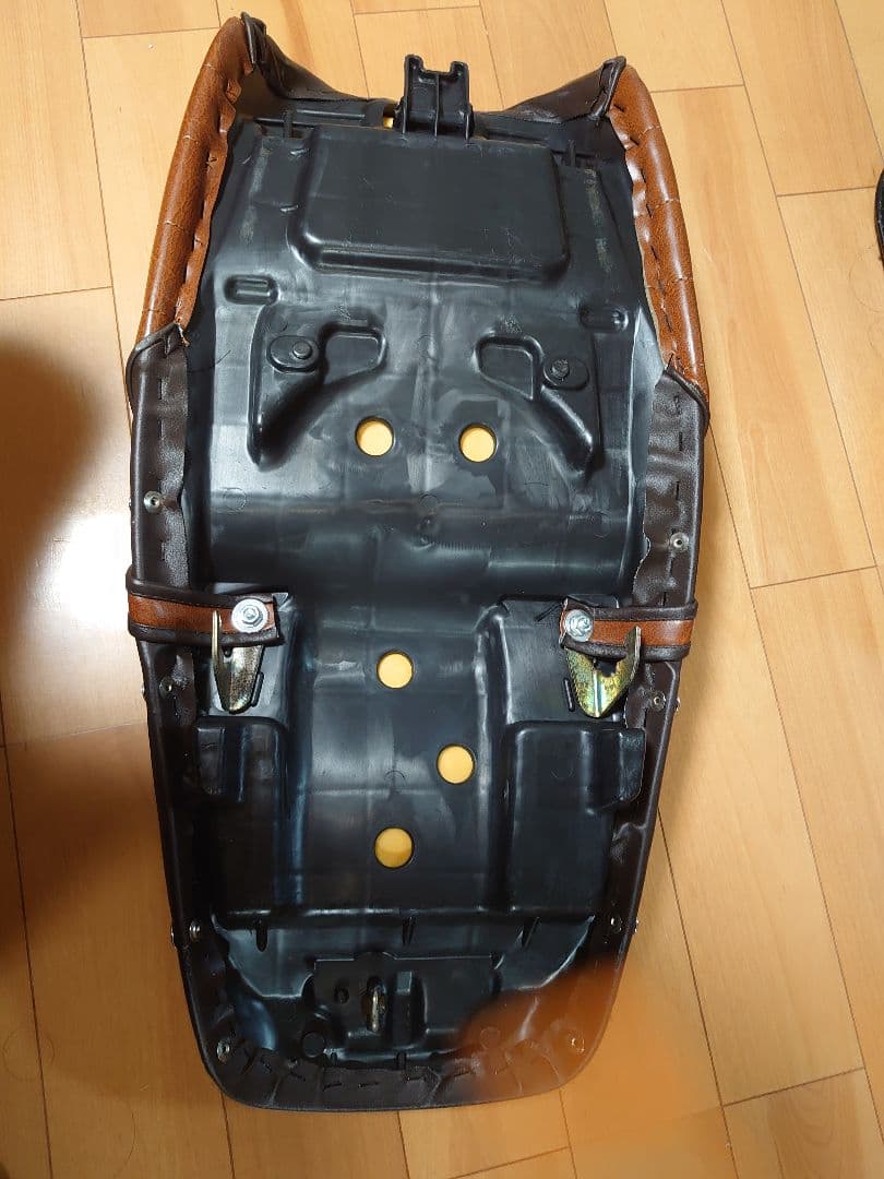 cb400sfシート nc39