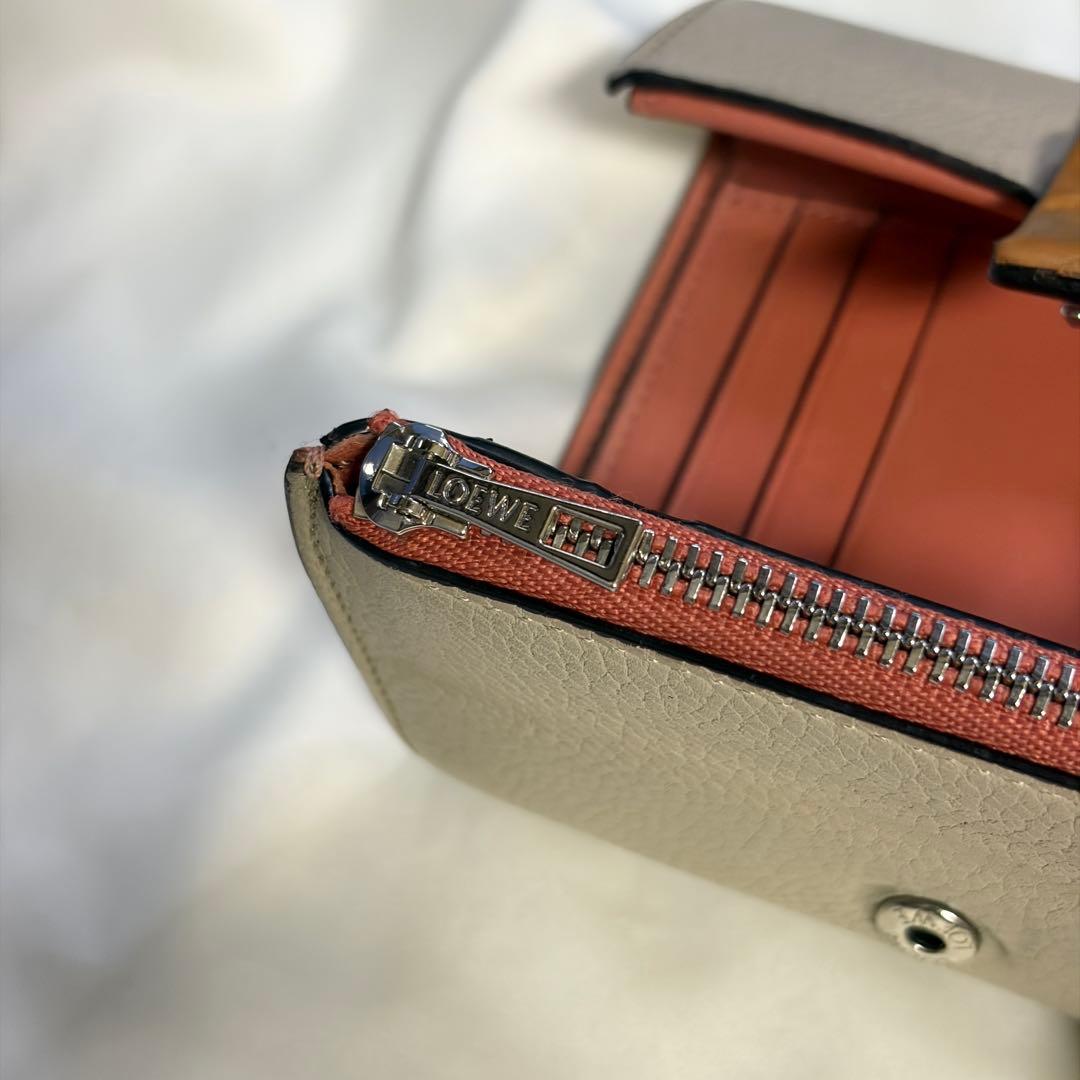 B*様 LOEWE ロエベ トライフォールド バーティカルウォレット バイカラー