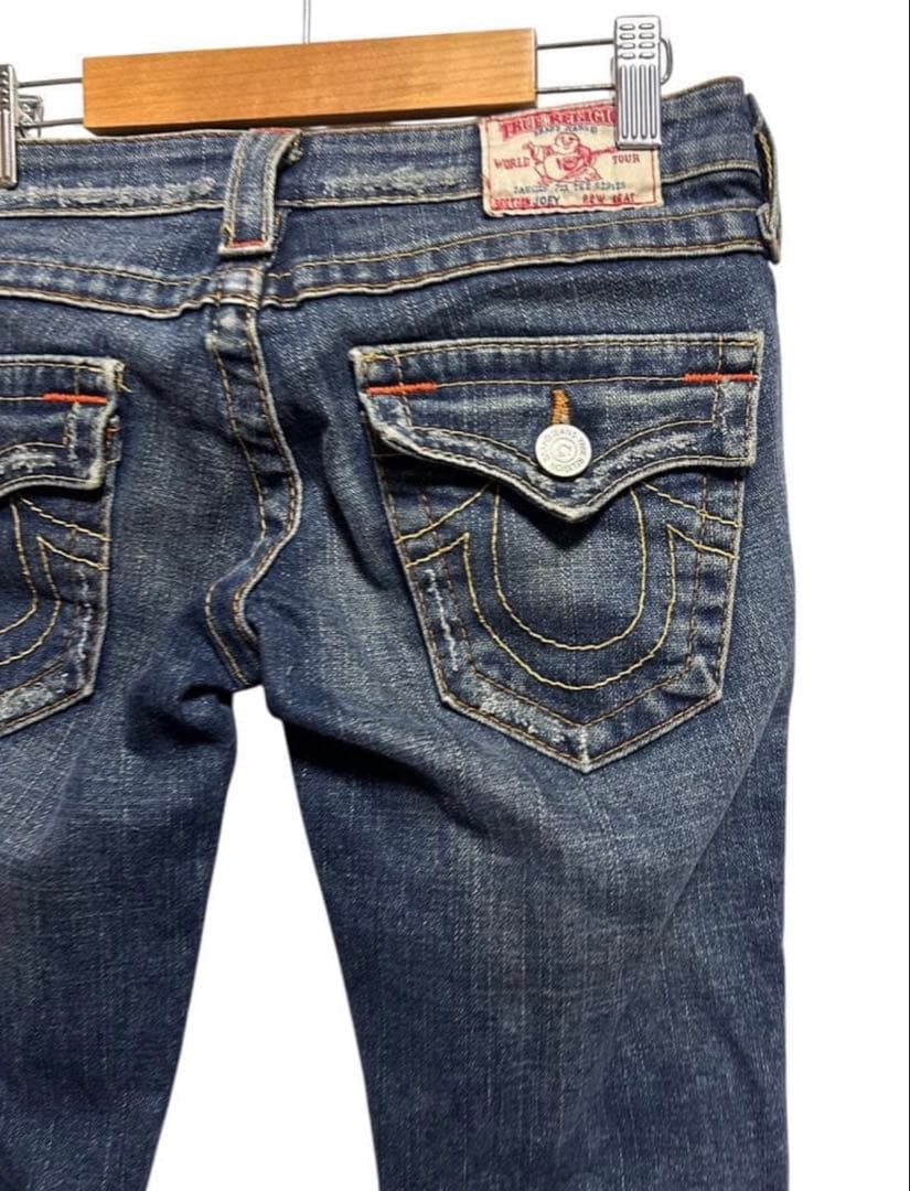 TRUE RELIGION フレアデニムパンツ