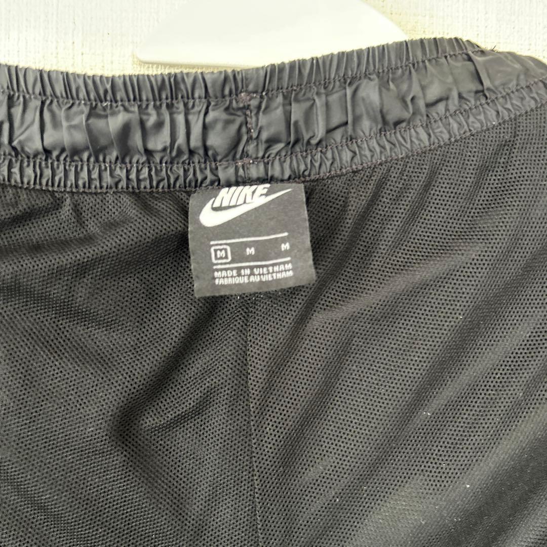 NIKE ウインドブレーカー