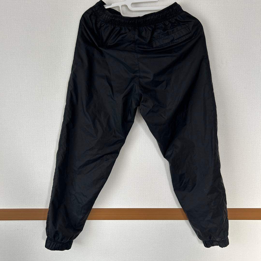 NIKE ウインドブレーカー
