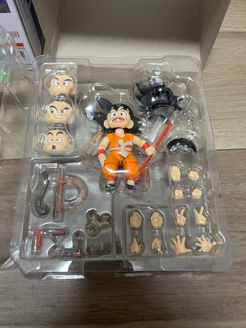 S.H.Figuarts 孫悟空＆龍 40周年記念 ドラゴンボール フィギュア