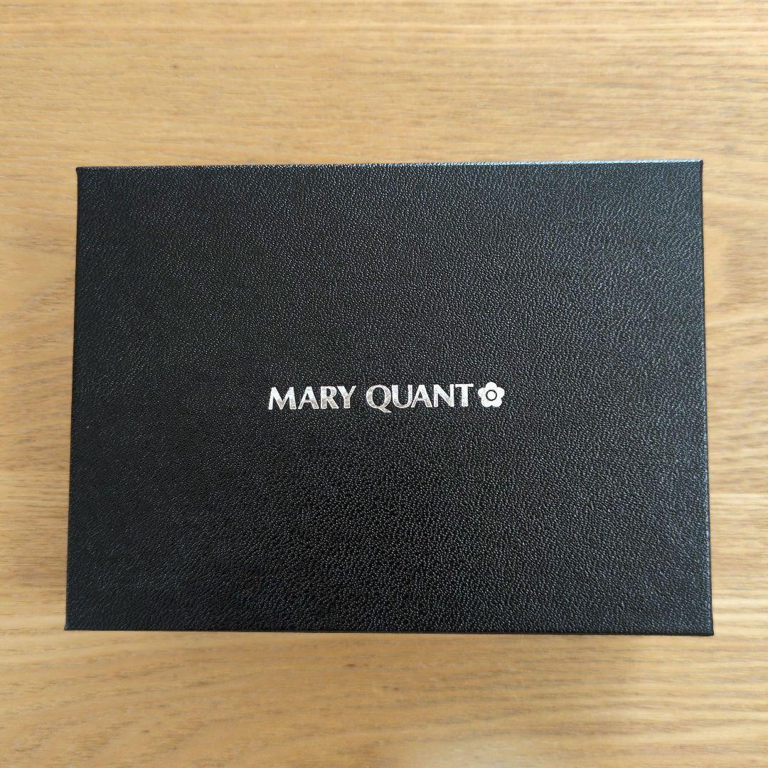 MARY QUANT　マリークワント　ミニウォレット　三つ折り財布