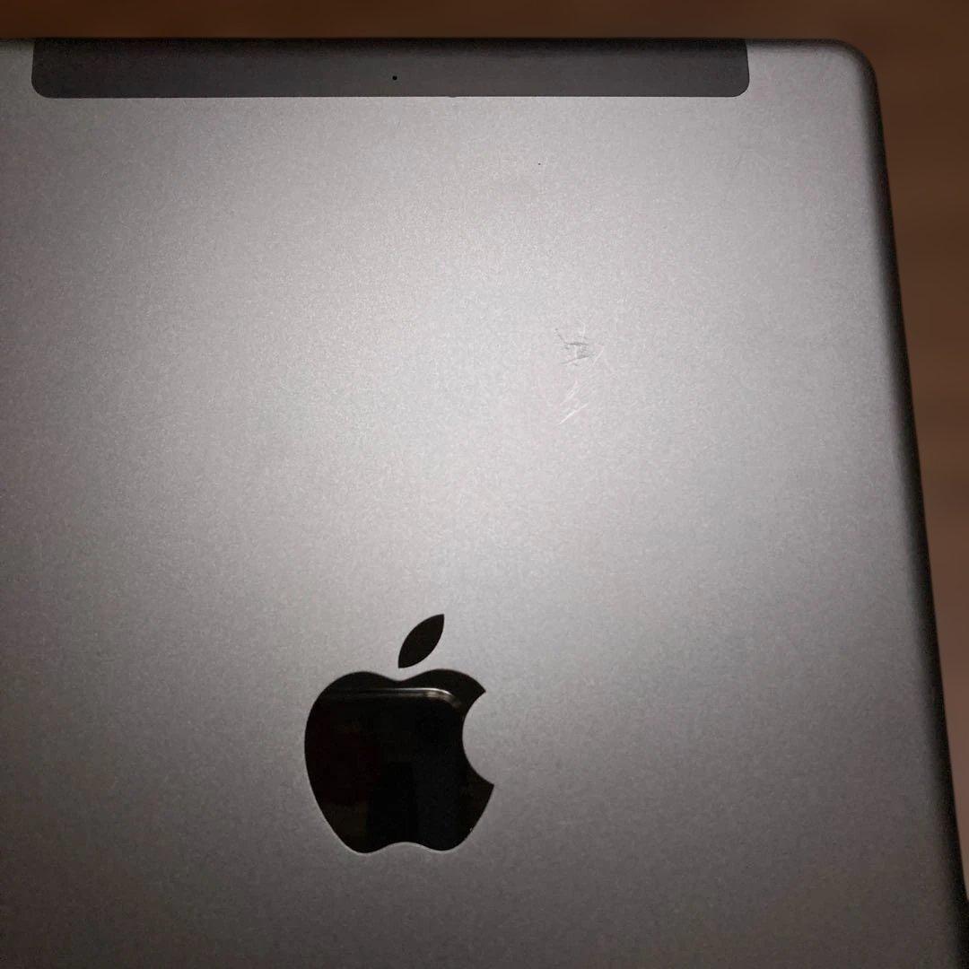 iPad 第7世代 32GB SIMフリー