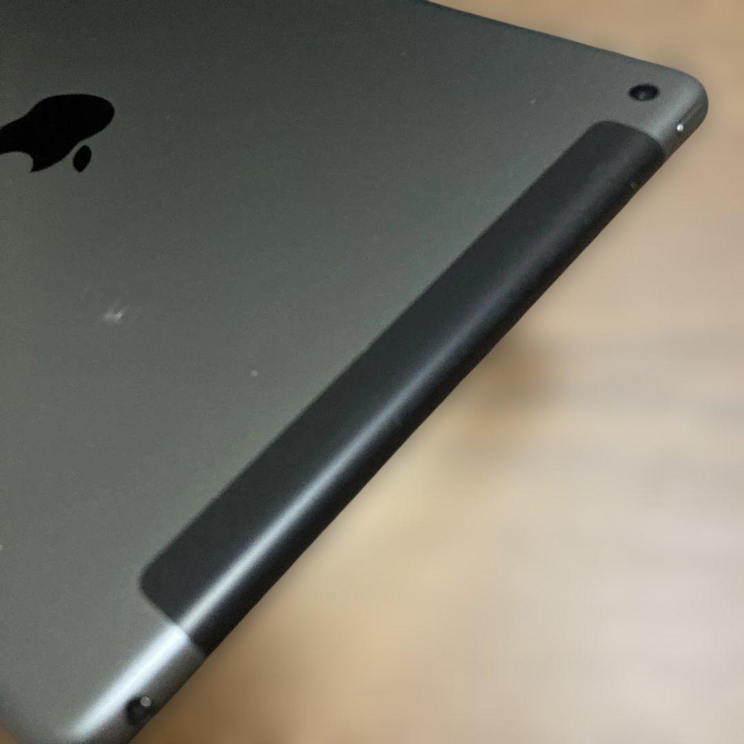 iPad 第7世代 32GB SIMフリー