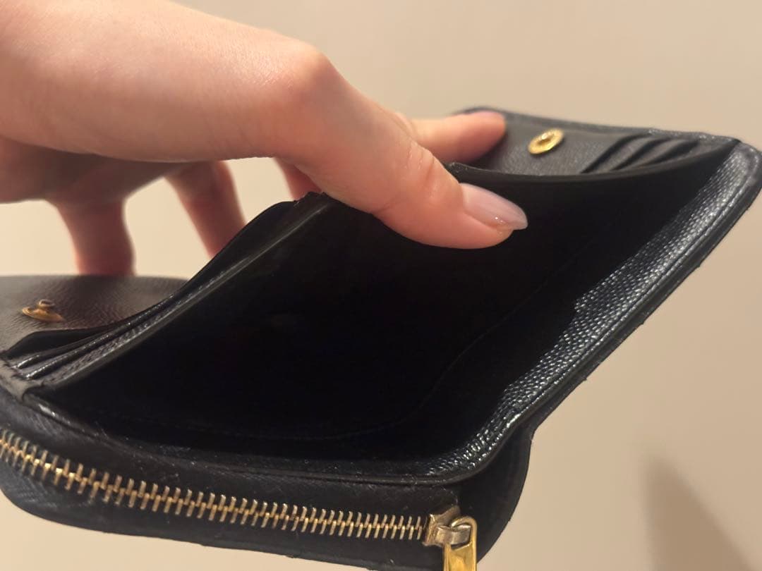サンローラン 二つ折り財布