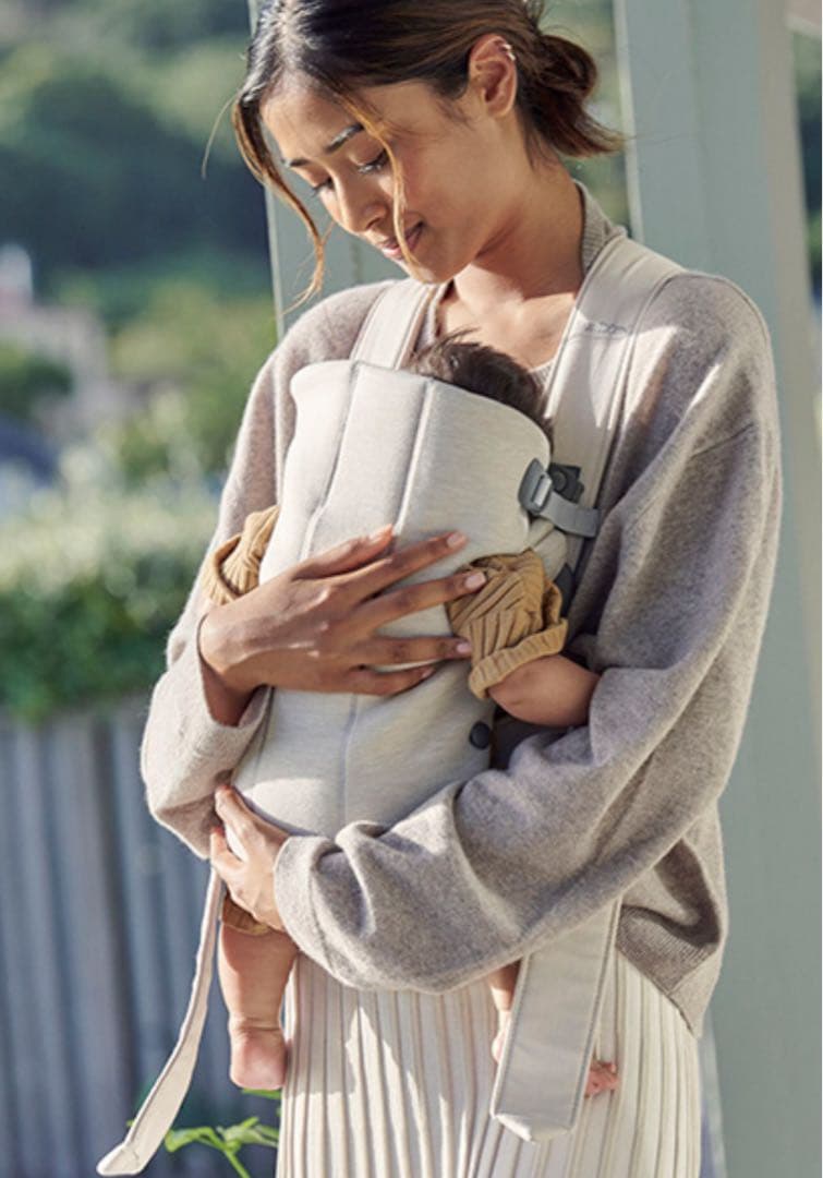 BABYBJÖRN 抱っこ紐 ベージュ