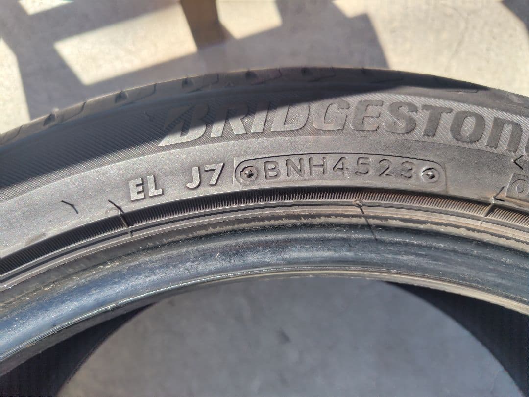 N*1様 REGNO GR-XII 225/45R18 95W XL　2023年