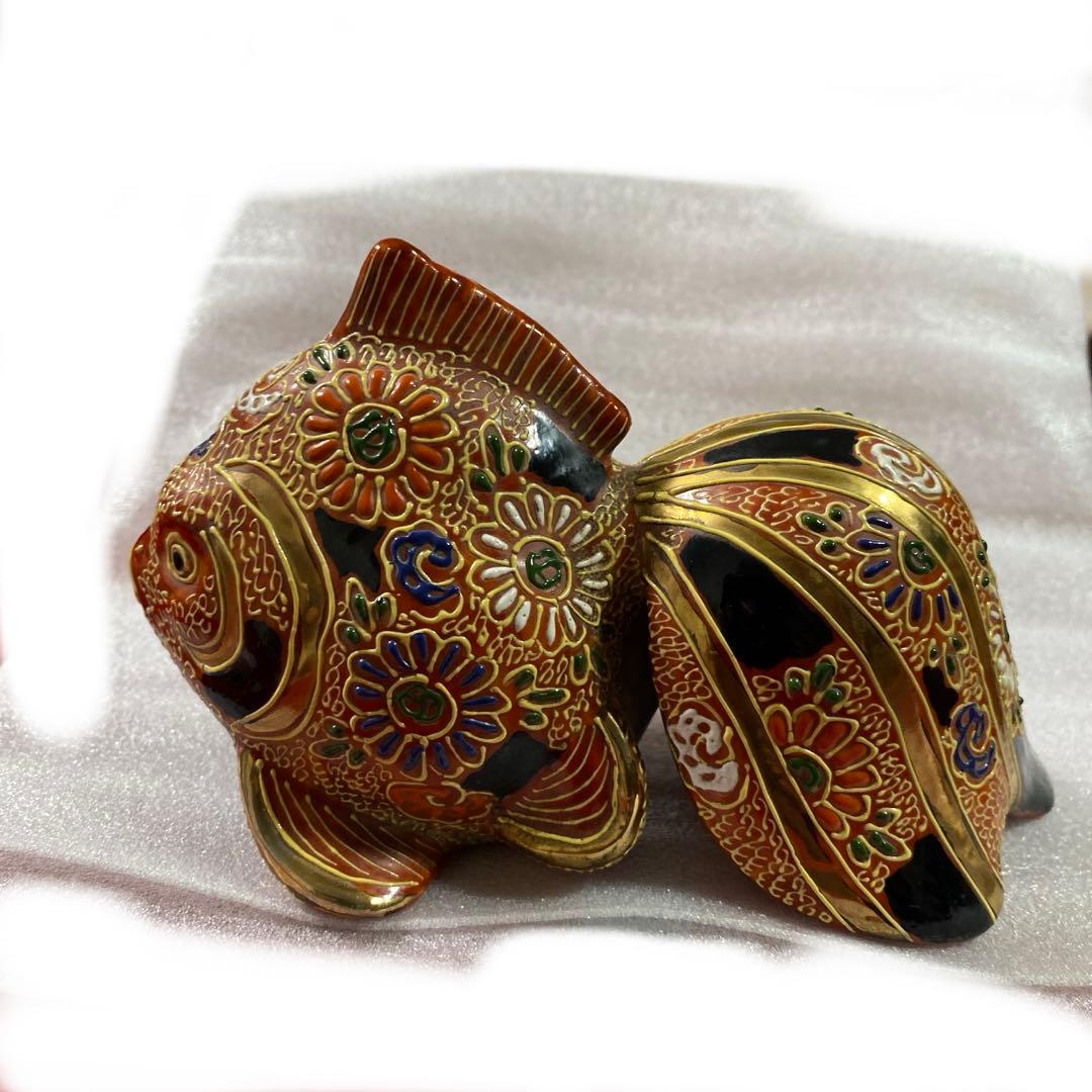 九谷焼　金魚　陶器　アンティーク　美術品　工芸品