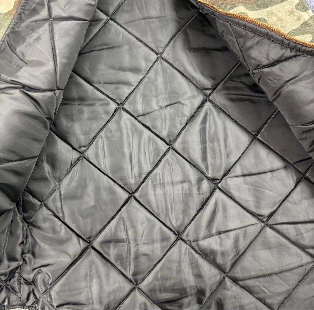 Carhartt カーハート 裏地キルティング 迷彩 カモフラ ベスト L
